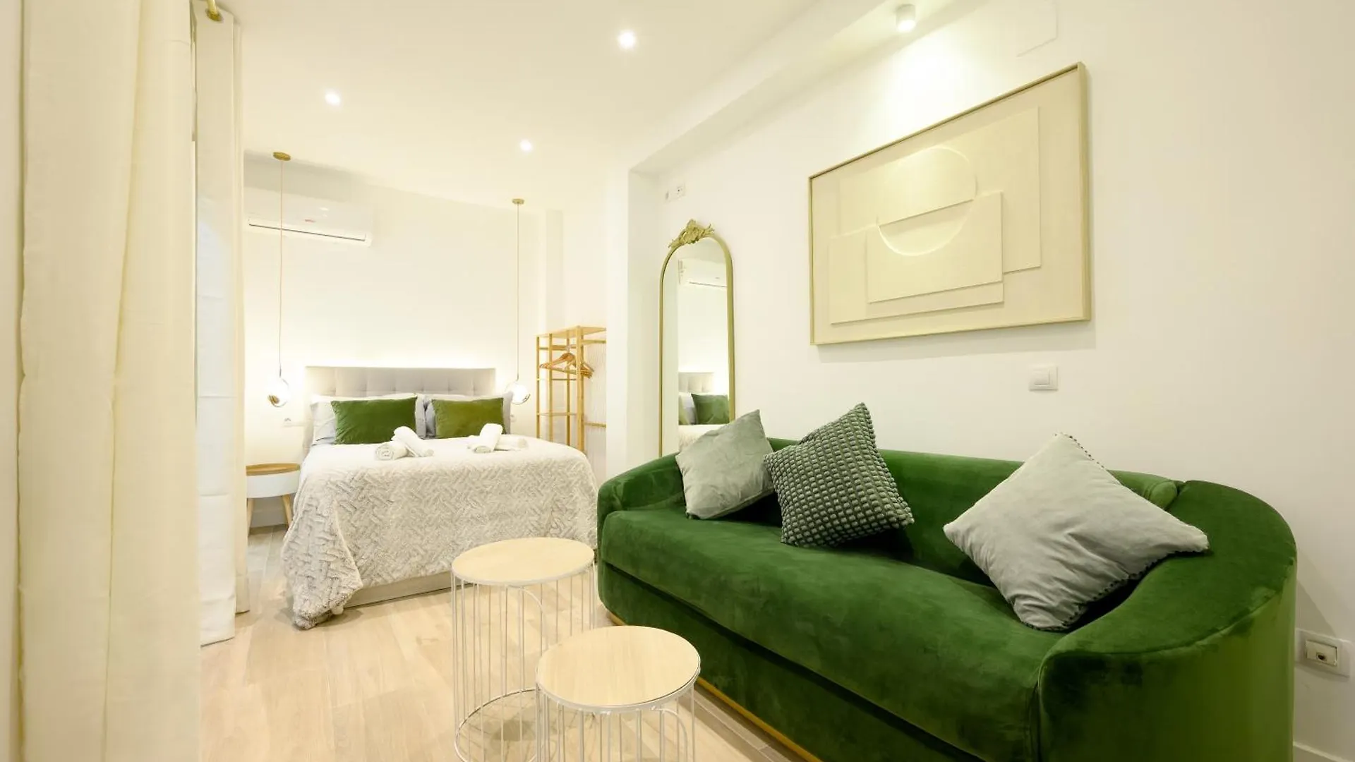 Estudio Malaga Center Living